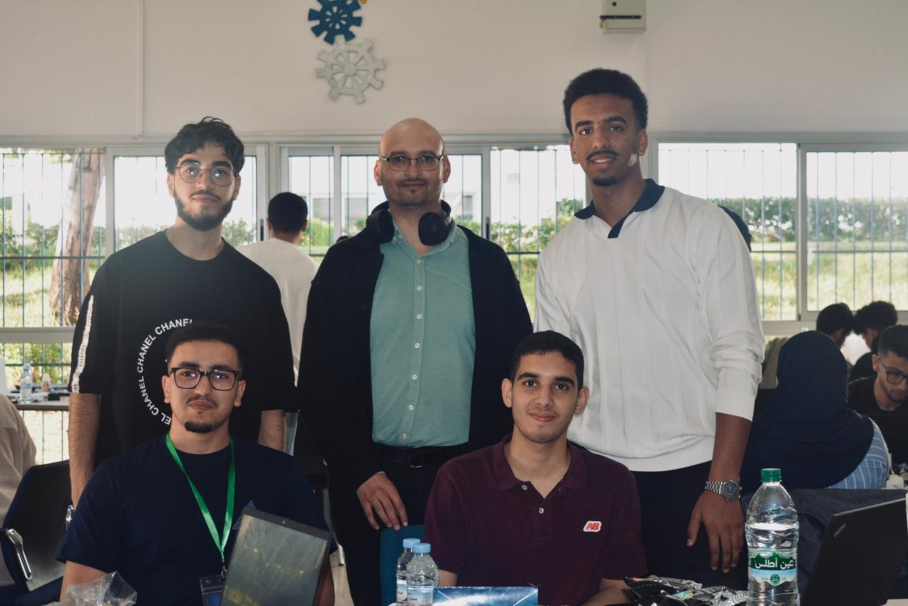 Moment Hackathon 4